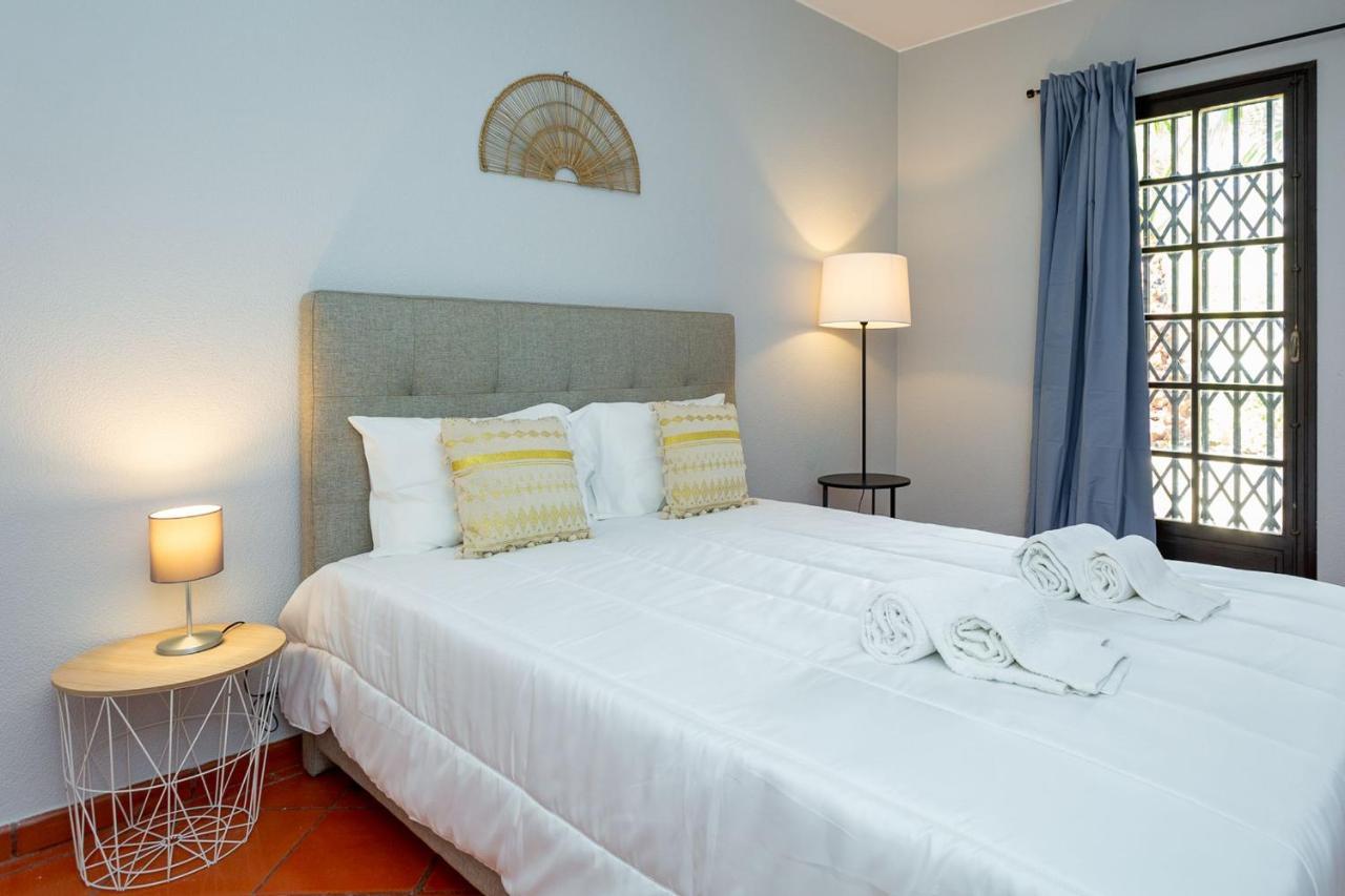 Gorgeous 2Bdr Apartment W/Patio & Pool By Lovelystay วิลาโมรา ภายนอก รูปภาพ